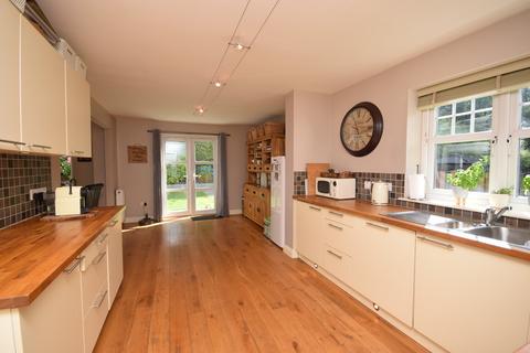 4 bedroom detached house for sale, Denhead Brae, Coupar Angus