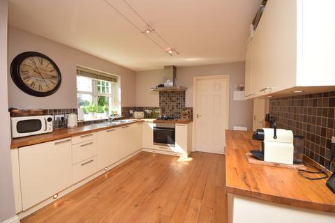 10 Denhead Brae, Coupar Angus, Blairgowrie, PH13 9FG