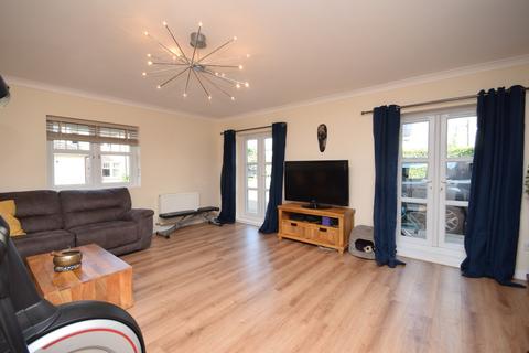 10 Denhead Brae, Coupar Angus, Blairgowrie, PH13 9FG