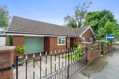 3 bedroom detached bungalow for sale, 2a Toddington Lane, Wigan WN2