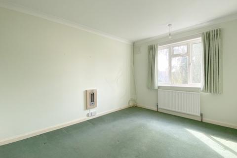 19 Heath Rise, Bromley, BR2 7PB