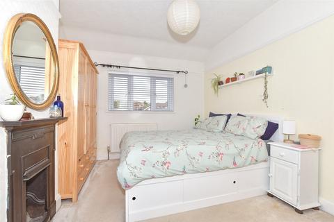 53 Ivanhoe Road, Herne Bay, CT6 6EQ