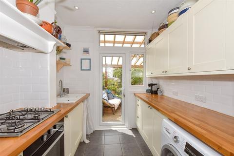 53 Ivanhoe Road, Herne Bay, CT6 6EQ