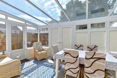 3 bedroom end of terrace house for sale, Lenhurst Way, Worthing, West Sussex