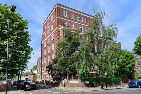 1 bedroom flat for sale, Grove End Road, St Johns Wood, NW8