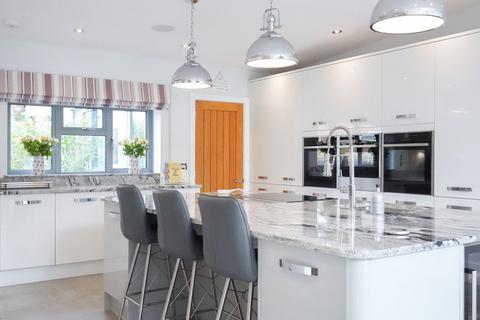 Chapel Croat Cage End, Hatfield Broad Oak, Bishop's Stortford, CM22 7HP