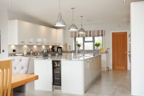 Chapel Croat Cage End, Hatfield Broad Oak, Bishop's Stortford, CM22 7HP