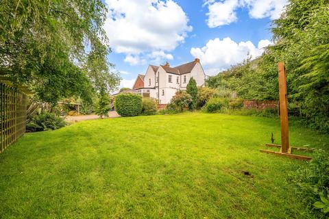 4 bedroom detached house for sale, Cross O'Cliff Hill, Lincoln LN5