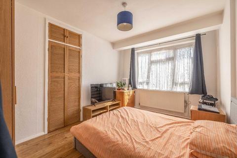 1 bedroom flat for sale, Monksfield Way, Slough, SL2 1QW