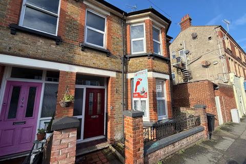 3 bedroom terraced house for sale, Grosvenor Road, Broadstairs CT10