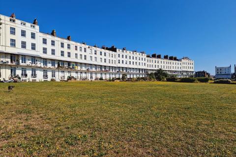 3 bedroom apartment for sale, St. Augustines Road, Ramsgate CT11