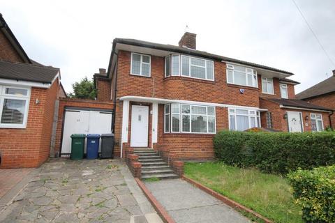 3 bedroom semi-detached house for sale, Edgware HA8