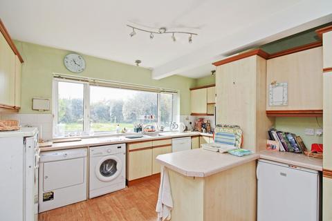 5 bedroom detached house for sale, St. Peters Road, Broadstairs CT10