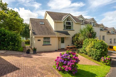 4 bedroom end of terrace house for sale, Ffordd Heulyn, Y Felinheli, Gwynedd, LL56