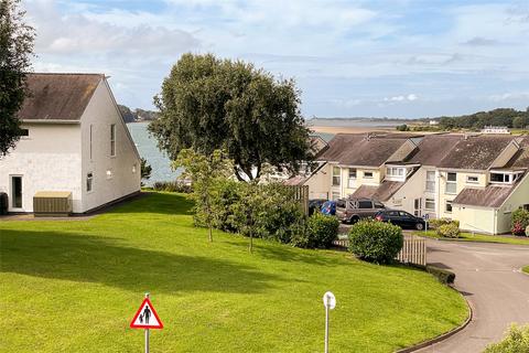 4 bedroom end of terrace house for sale, Ffordd Heulyn, Y Felinheli, Gwynedd, LL56