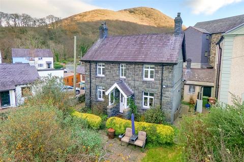 2 bedroom detached house for sale, Abergwyngregyn, Llanfairfechan, Gwynedd, LL33