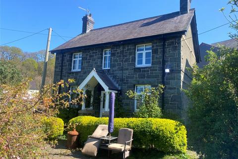 2 bedroom detached house for sale, Abergwyngregyn, Llanfairfechan, Gwynedd, LL33