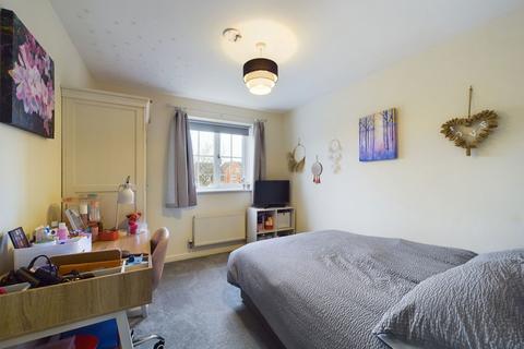 67 Camford Close, Beggarwood, Basingstoke, RG22 4UJ