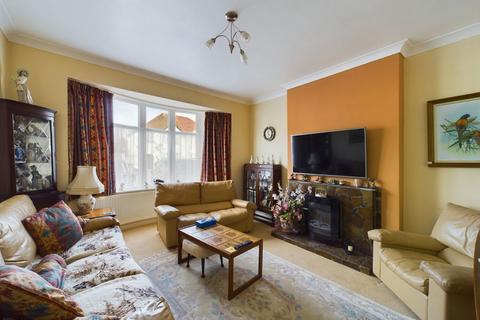 20 Martindale Road, Hounslow, TW4 7EP