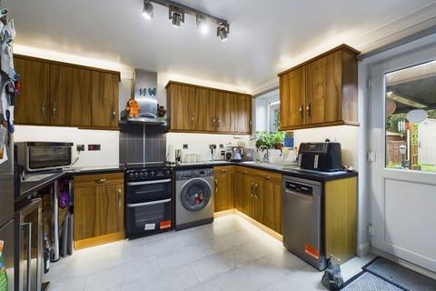 24 Aghemund Close, Chineham, Basingstoke, RG24 8XP