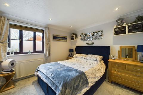 24 Aghemund Close, Chineham, Basingstoke, RG24 8XP