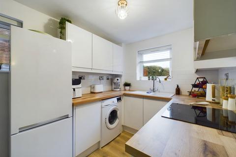 14 Matilda Drive, Basingstoke, RG22 4TB