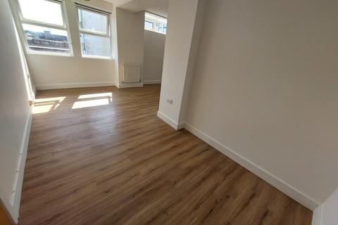 1 bedroom flat to rent, Hulbert Road, Waterlooville PO7