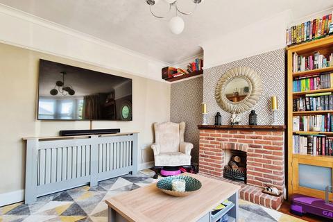 3 bedroom semi-detached house for sale, Panfield Lane, Braintree CM7