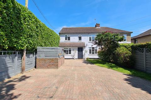 4 bedroom semi-detached house for sale, Ludham Hall Lane, Braintree CM77