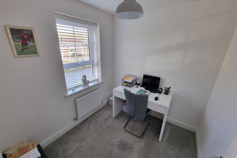 17 Cecil Griffiths Close, Tonna, Neath, SA11 3FF