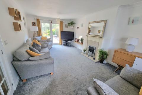52 Carreg Erw, Birchgrove, Swansea, SA7 0HJ