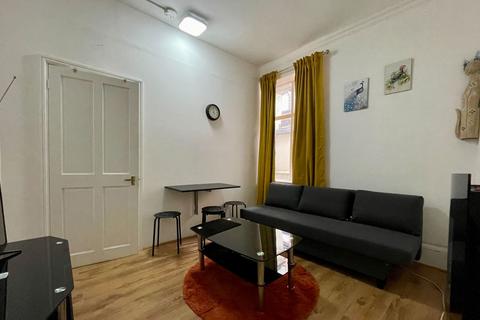 1 bedroom flat for sale, Westbourne Terrace, London W2