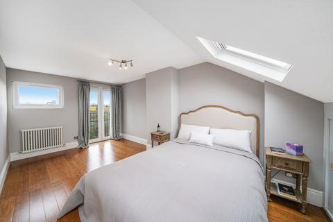 5 bedroom end of terrace house for sale, Milton Avenue, London NW10