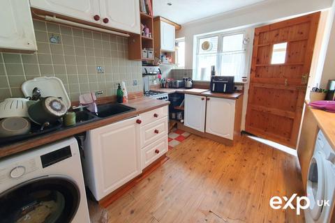 40 Carters Avenue, Hamworthy, Poole, BH15 4JU