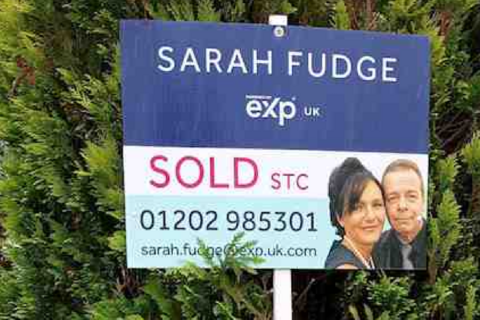 16 Allens Road, Upton, Poole, BH16 5BU