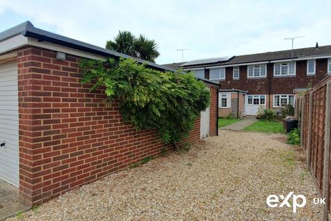 4 bedroom terraced house for sale, Dorchester Road, Poole BH16