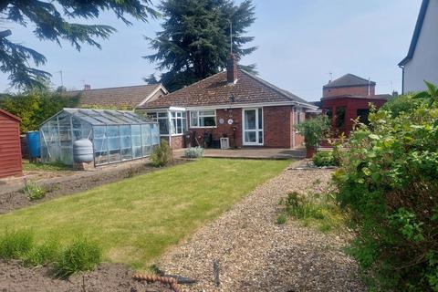 2 bedroom detached bungalow for sale, North Parade, Spalding PE12