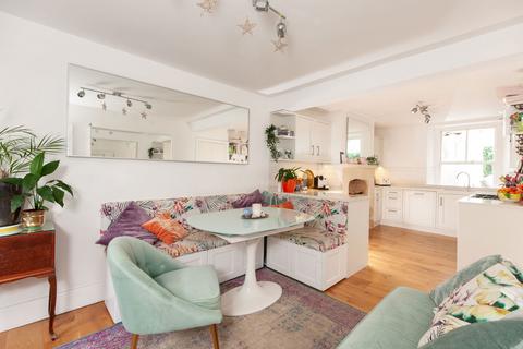 3 bedroom terraced house for sale, High Street, Bath BA1