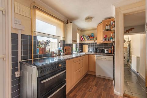 3 bedroom semi-detached house for sale, Gordon Road, Newbury RG14