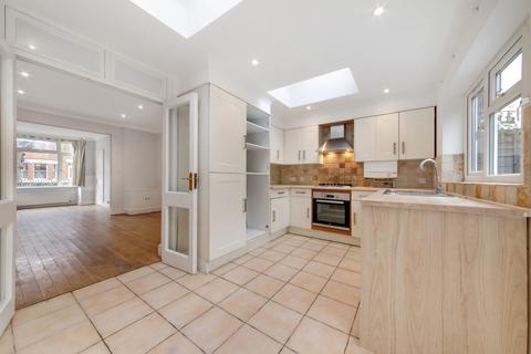 8 Edna Road, Raynes Park, London, SW20 8BT