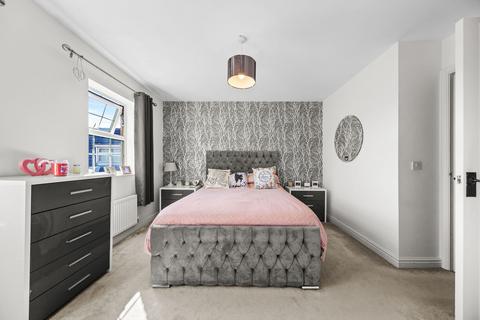 15 Bretton Close, Brierley, Barnsley, S72 9LP