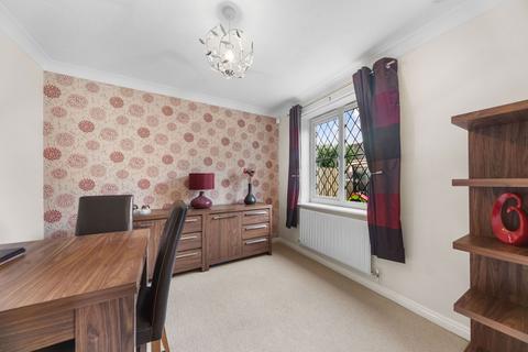 5 Ashworth Road, Pontefract, WF8 2UJ