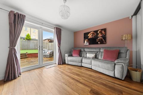 1 Outfield Drive, Ackworth, Pontefract, WF7 7FN