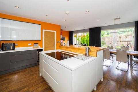 87c Pontefract Road, Ackworth, Pontefract, WF7 7EF