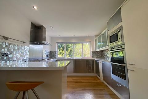 undefined, Lindisfarne Close, Jesmond, Newcastle upon Tyne NE2