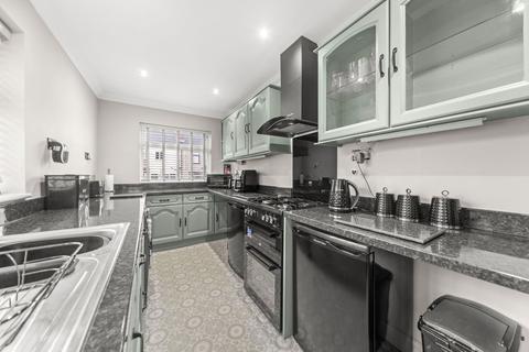 8 Halfpenny Lane, Featherstone, Pontefract, WF7 6LD