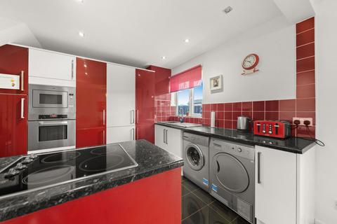 19 Bailey Crescent, South Elmsall, Pontefract, WF9 2UQ
