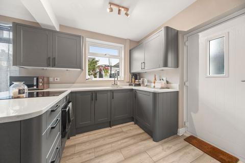 19 Bedford Close, Featherstone, Pontefract, WF7 5LQ