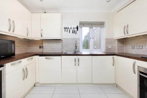 2 bedroom maisonette for sale, Hillgate Place, London SW12