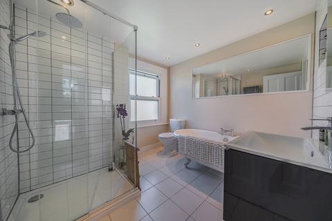 37 Chaffinch Road, Beckenham, BR3 4LT
